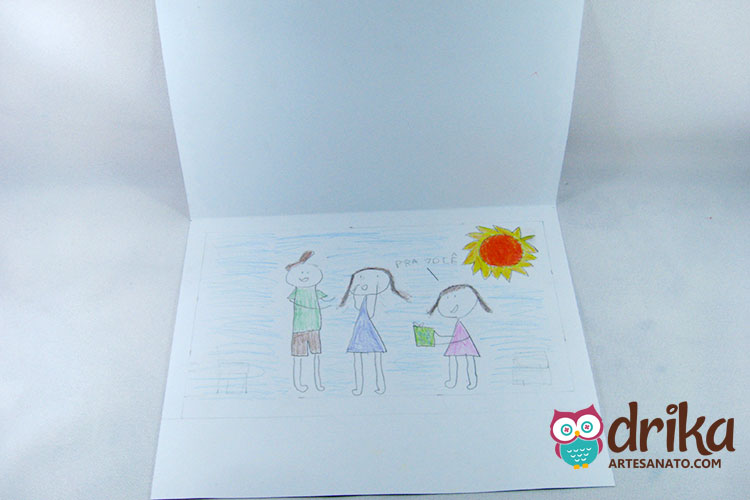 Parte de Dentro do Cartão com o Desenho da Criança