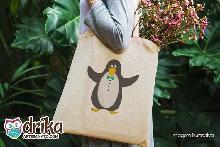 Bolsa Saco com Aplique de Pinguim Modelo 01
