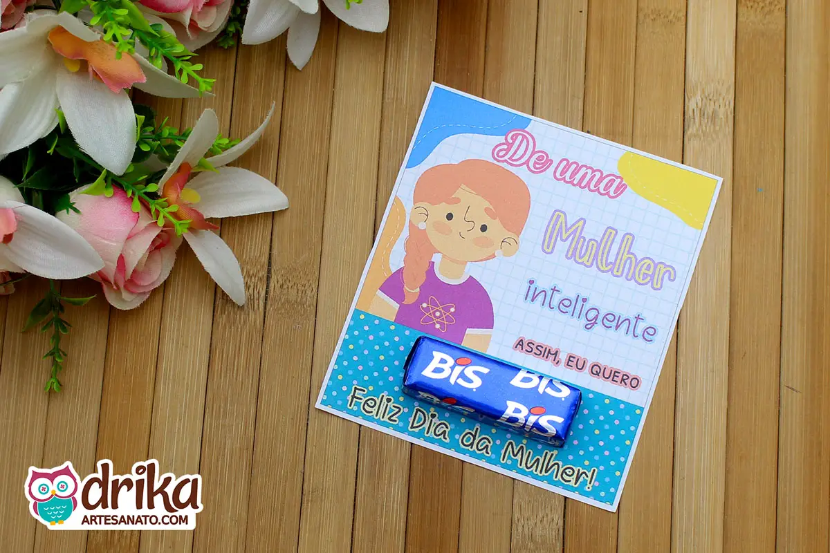 Sorrisos Impressos: Molde Grátis de Cartão Bis para Encantar no Dia da Mulher!