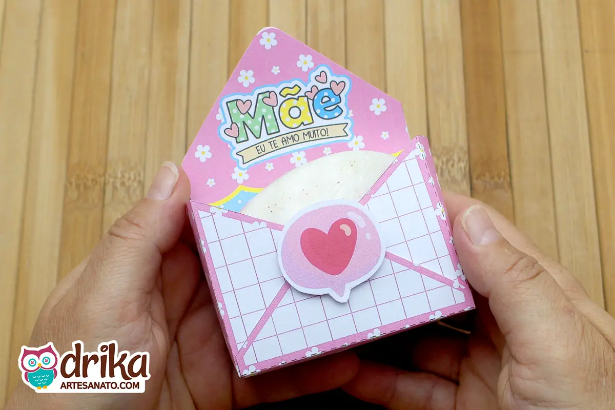Detalhes Especiais: Mini Caixa Envelope de Dia das Mães para Presentes Personalizados!