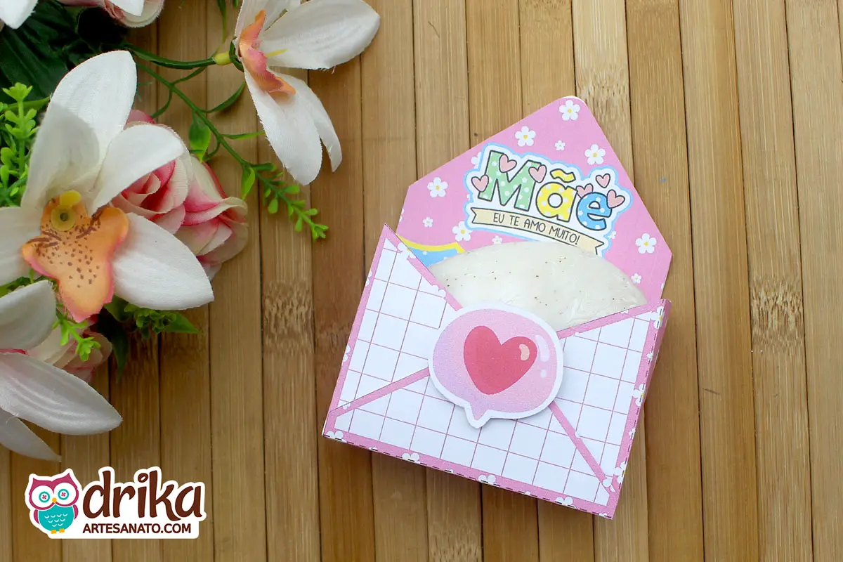 Presente Personalizado: Mini Caixa Envelope de Dia das Mães para Encantar!