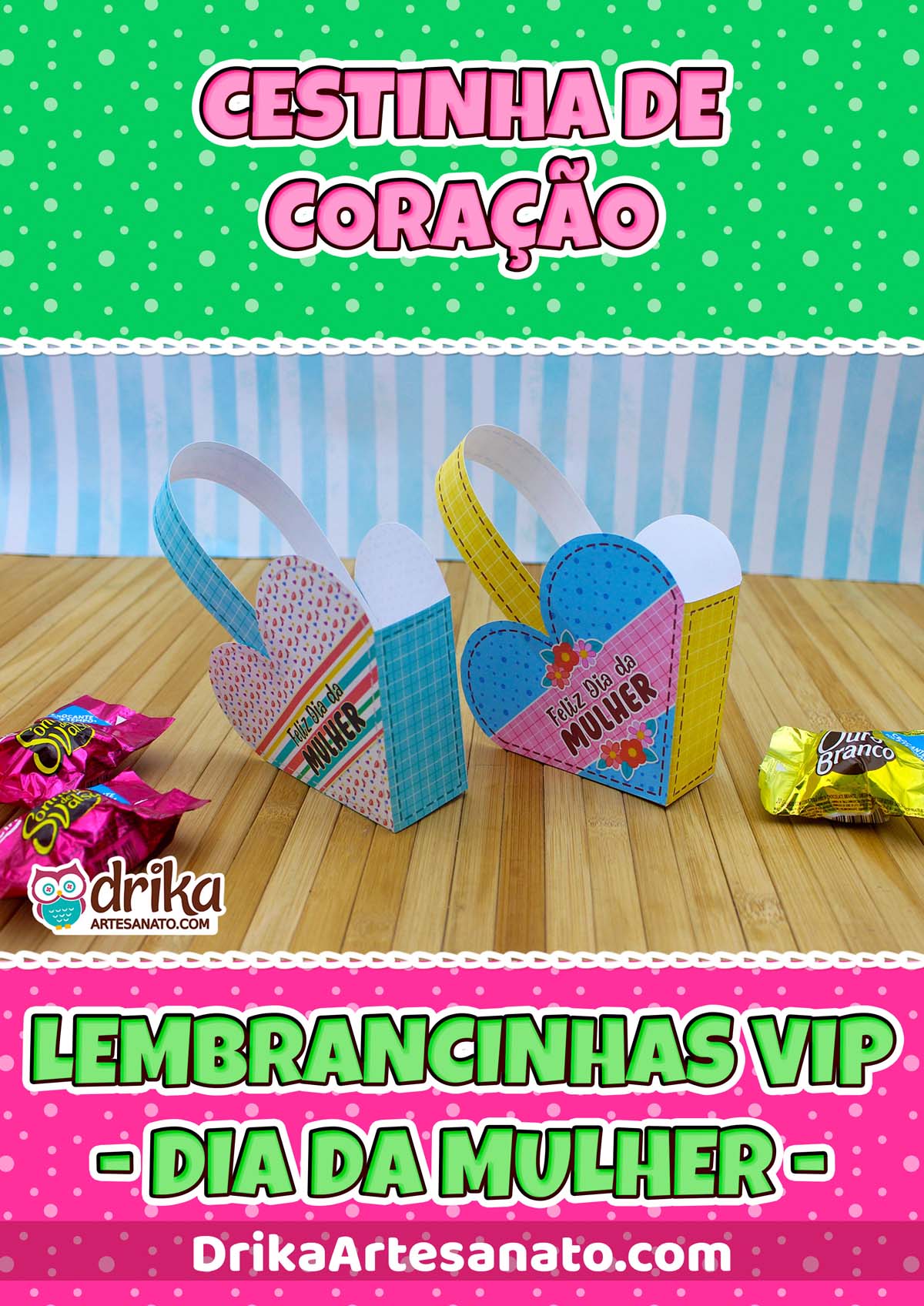 Duas cestinhas de coração de papel, uma com estampa de corações e outra azul de bolinhas, com chocolates ao lado