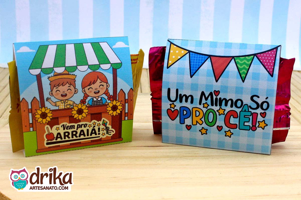 Porta-bombom de festa junina com casal caipira fofo na frente e frase "Um Mimo Só Pro Cê!" no verso